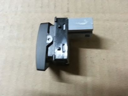 BUGIAD BSP21760 Выключатель, стеклолодъемник 