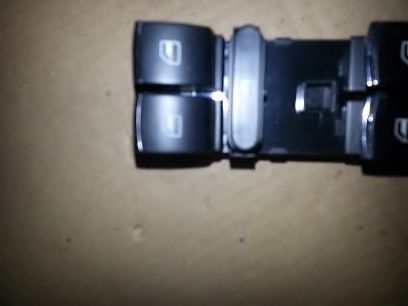 BUGIAD BSP24012 Выключатель, стеклолодъемник для VOLKSWAGEN PASSAT ALLTRACK (Фольксваген Пассат олтрек) BUGIAD BSP24012 Выключатель, стеклолодъемник для VOLKSWAGEN PASSAT ALLTRACK (Фольксваген Пассат олтрек)