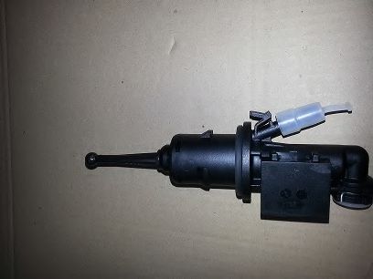 BUGIAD BSP22414 Главный цилиндр, система сцепления для VOLKSWAGEN GOLF V (Фольксваген Гольф 5) BUGIAD BSP22414 Главный цилиндр, система сцепления для VOLKSWAGEN GOLF V (Фольксваген Гольф 5)