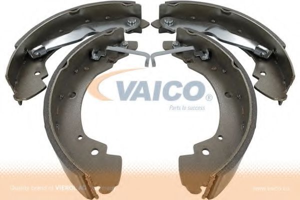 VAICO V10-0458 Тормозные колодоки для VOLKSWAGEN T4 MULTIVAN (Фольксваген Т4 мултиvан) VAICO V10-0458 Тормозные колодоки для VOLKSWAGEN T4 MULTIVAN (Фольксваген Т4 мултиvан)