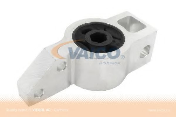 VAICO V10-0706 Подвеска, рычаг независимой подвески колеса для VOLKSWAGEN BORA / JETTA V (1K5), GOLF V Variant (1K5), JETTA V (1K5), VENTO V (1K5) 1.4 TSI VAICO V10-0706 Подвеска, рычаг независимой подвески колеса для VOLKSWAGEN BORA / JETTA V (1K5), GOLF V Variant (1K5), JETTA V (1K5), VENTO V (1K5) 1.4 TSI