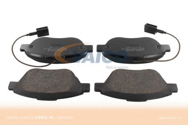 VAICO V24-0152 Тормозные колодки для CHRYSLER DELTA (Крайслер Дэлта) VAICO V24-0152 Тормозные колодки для CHRYSLER DELTA (Крайслер Дэлта)