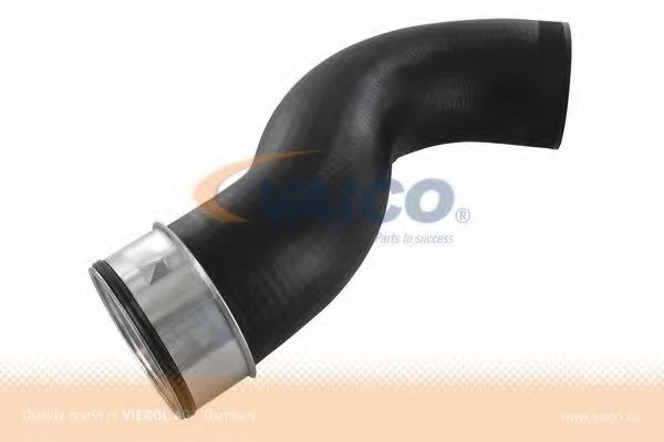 VAICO V10-2833 Трубка нагнетаемого воздуха для VOLKSWAGEN (Фольксваген) VAICO V10-2833 Трубка нагнетаемого воздуха для VOLKSWAGEN (Фольксваген)
