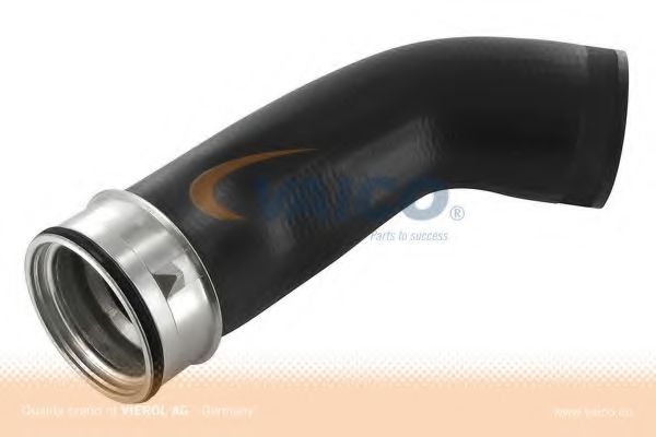 VAICO V10-2834 Трубка нагнетаемого воздуха для VOLKSWAGEN (Фольксваген) VAICO V10-2834 Трубка нагнетаемого воздуха для VOLKSWAGEN (Фольксваген)