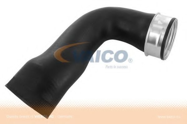 VAICO V10-2852 Трубка нагнетаемого воздуха для AUDI TT (Ауди Тт) VAICO V10-2852 Трубка нагнетаемого воздуха для AUDI TT (Ауди Тт)