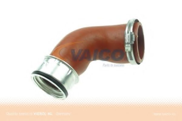 VAICO V10-2870 Трубка нагнетаемого воздуха для VOLKSWAGEN JETTA I (Фольксваген Жэтта и) VAICO V10-2870 Трубка нагнетаемого воздуха для VOLKSWAGEN JETTA I (Фольксваген Жэтта и)