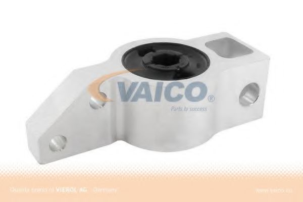 VAICO V10-3116 Подвеска, рычаг независимой подвески колеса для VOLKSWAGEN BORA / JETTA V (1K5), GOLF V Variant (1K5), JETTA V (1K5), VENTO V (1K5) 1.4 TSI VAICO V10-3116 Подвеска, рычаг независимой подвески колеса для VOLKSWAGEN BORA / JETTA V (1K5), GOLF V Variant (1K5), JETTA V (1K5), VENTO V (1K5) 1.4 TSI