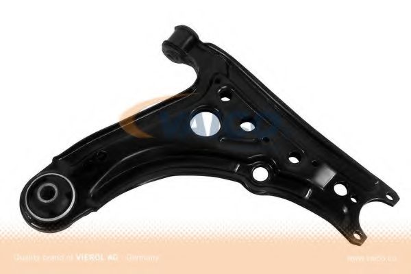 VAICO V10-7072 Рычаг независимой подвески колеса, подвеска колеса для VOLKSWAGEN POLO (Фольксваген Поло) VAICO V10-7072 Рычаг независимой подвески колеса, подвеска колеса для VOLKSWAGEN POLO (Фольксваген Поло)