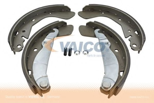 VAICO V40-8110 Тормозные колодоки для OPEL CORSA B STATION WAGON (Опель Корса б статион вагон) VAICO V40-8110 Тормозные колодоки для OPEL CORSA B STATION WAGON (Опель Корса б статион вагон)