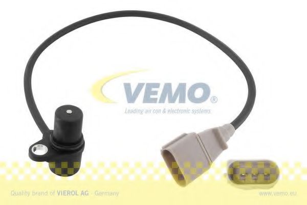 VEMO V10-72-0942 Датчик импульсов; Датчик, частота вращения; Датчик импульсов, маховик; Датчик частоты вращения, управление двигателем для AUDI A6 (Ауди А6) VEMO V10-72-0942 Датчик импульсов; Датчик, частота вращения; Датчик импульсов, маховик; Датчик частоты вращения, управление двигателем для AUDI A6 (Ауди А6)