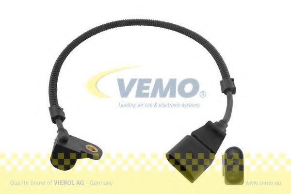 VEMO V10-72-1032 Датчик, частота вращения; Датчик частоты вращения, управление двигателем; Датчик, положение распределительного вала для VOLKSWAGEN (Фольксваген) VEMO V10-72-1032 Датчик, частота вращения; Датчик частоты вращения, управление двигателем; Датчик, положение распределительного вала для VOLKSWAGEN (Фольксваген)