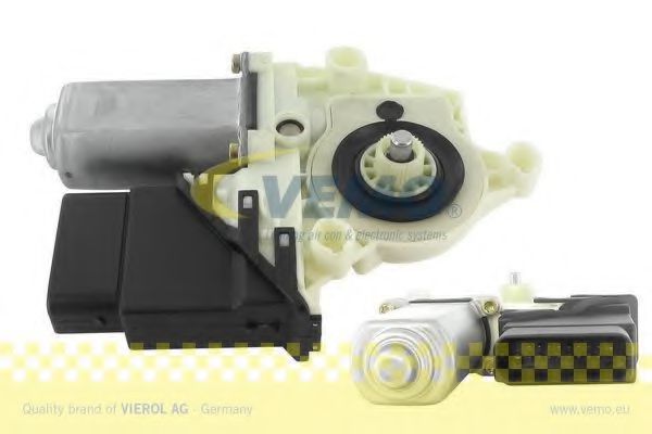 VEMO V10-05-0004 Электродвигатель, стеклоподъемник для VOLKSWAGEN GOLF III (Фольксваген Гольф 3) VEMO V10-05-0004 Электродвигатель, стеклоподъемник для VOLKSWAGEN GOLF III (Фольксваген Гольф 3)