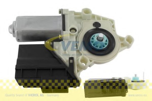 VEMO V10-05-0014 Электродвигатель, стеклоподъемник для VOLKSWAGEN POLO (Фольксваген Поло) VEMO V10-05-0014 Электродвигатель, стеклоподъемник для VOLKSWAGEN POLO (Фольксваген Поло)