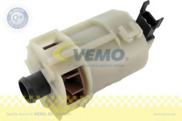 VEMO V15-03-1898 Вентилятор салона; Устройство для впуска, воздух в салоне для AUDI 100 (Ауди 100) VEMO V15-03-1898 Вентилятор салона; Устройство для впуска, воздух в салоне для AUDI 100 (Ауди 100)