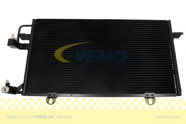 VEMO V15-62-1021 Конденсатор, кондиционер для AUDI 90 (Ауди 90) VEMO V15-62-1021 Конденсатор, кондиционер для AUDI 90 (Ауди 90)