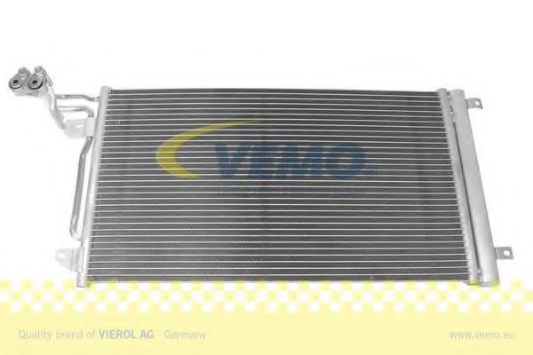 VEMO V15-62-1052 Конденсатор, кондиционер для VOLKSWAGEN (Фольксваген) VEMO V15-62-1052 Конденсатор, кондиционер для VOLKSWAGEN (Фольксваген)