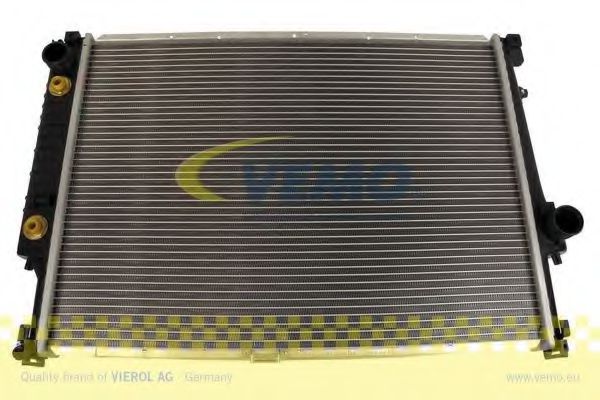 VEMO V20-60-0021 Радиатор, охлаждение двигателя для BMW 7 (Бмв 7) VEMO V20-60-0021 Радиатор, охлаждение двигателя для BMW 7 (Бмв 7)