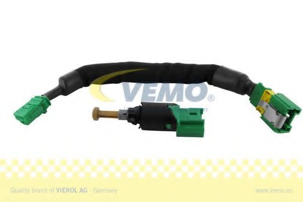 VEMO V22-72-0087 Выключатель фонаря сигнала торможения для PEUGEOT 207 (Пежо 207) VEMO V22-72-0087 Выключатель фонаря сигнала торможения для PEUGEOT 207 (Пежо 207)