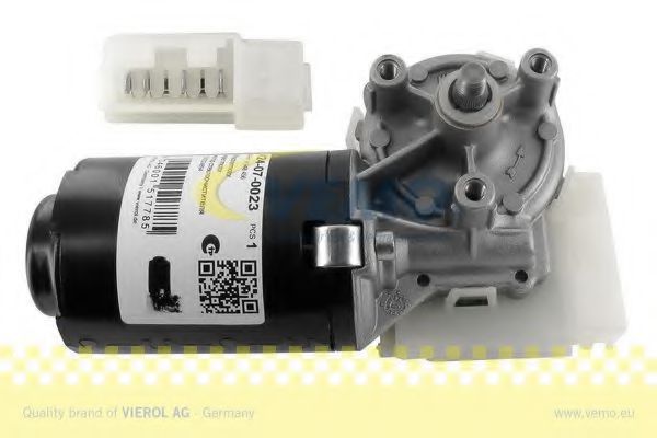 VEMO V24-07-0023 Двигатель стеклоочистителя для FIAT BRAVA (Фиат Брава) VEMO V24-07-0023 Двигатель стеклоочистителя для FIAT BRAVA (Фиат Брава)