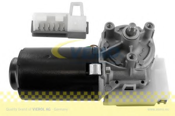 VEMO V24-07-0038 Двигатель стеклоочистителя для ALFA ROMEO 156 (Альфа ромео 156) VEMO V24-07-0038 Двигатель стеклоочистителя для ALFA ROMEO 156 (Альфа ромео 156)
