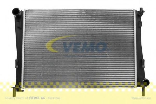 VEMO V25-60-0018 Радиатор, охлаждение двигателя 