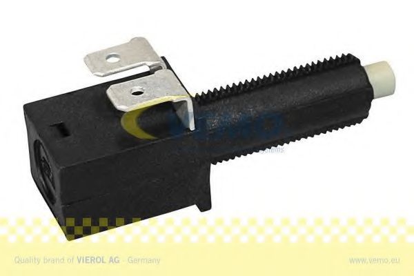 VEMO V25-73-0001 Выключатель фонаря сигнала торможения для FORD FIESTA (Форд Фиэста) VEMO V25-73-0001 Выключатель фонаря сигнала торможения для FORD FIESTA (Форд Фиэста)