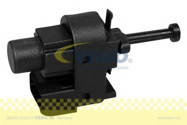 VEMO V25-73-0016 Выключатель фонаря сигнала торможения для MAZDA DEMIO (Мазда Дэмио) VEMO V25-73-0016 Выключатель фонаря сигнала торможения для MAZDA DEMIO (Мазда Дэмио)