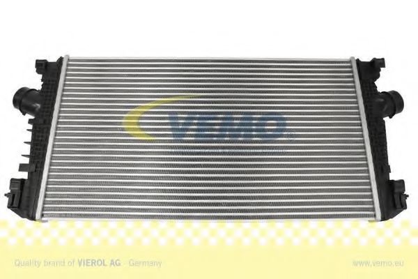 VEMO V40-60-2093 Интеркулер для OPEL ASTRA J (Опель Астра джи) VEMO V40-60-2093 Интеркулер для OPEL ASTRA J (Опель Астра джи)