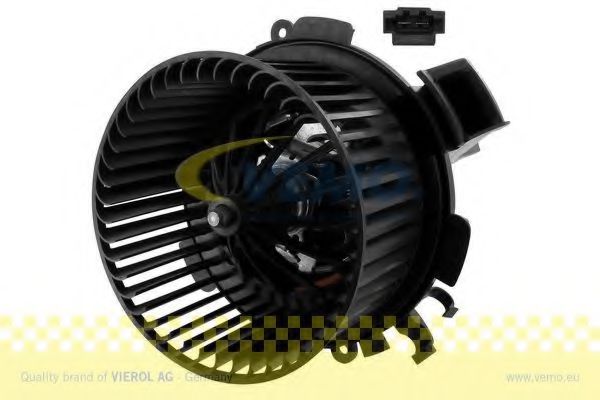 VEMO V46-03-1381 Вентилятор салона; Устройство для впуска, воздух в салоне для NISSAN INTERSTAR (Ниссан Интэрстар) VEMO V46-03-1381 Вентилятор салона; Устройство для впуска, воздух в салоне для NISSAN INTERSTAR (Ниссан Интэрстар)