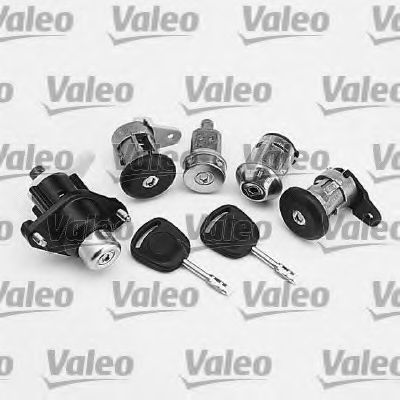 VALEO 256450 Комплект цилиндра замка для FORD GRANADA III (Форд Гранада 3) VALEO 256450 Комплект цилиндра замка для FORD GRANADA III (Форд Гранада 3)