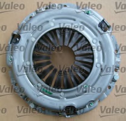 VALEO 826816 Комплект сцепления для NISSAN (Ниссан) VALEO 826816 Комплект сцепления для NISSAN (Ниссан)
