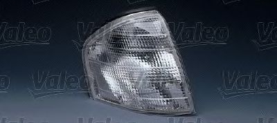 VALEO 085296 Фонарь указателя поворота для MERCEDES-BENZ C-CLASS (Мэрcэдэс-бэнз С класс) VALEO 085296 Фонарь указателя поворота для MERCEDES-BENZ C-CLASS (Мэрcэдэс-бэнз С класс)