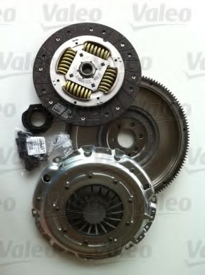 VALEO 835035 Комплект сцепления для VOLKSWAGEN GOLF AN (Фольксваген Гольф ан) VALEO 835035 Комплект сцепления для VOLKSWAGEN GOLF AN (Фольксваген Гольф ан)