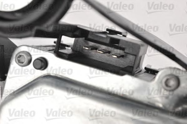 VALEO 404704 Двигатель стеклоочистителя для MERCEDES-BENZ VITO / MIXTO (Мэрcэдэс-бэнз Вито / миxто) VALEO 404704 Двигатель стеклоочистителя для MERCEDES-BENZ VITO / MIXTO (Мэрcэдэс-бэнз Вито / миxто)