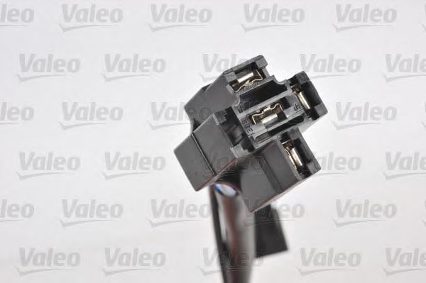 VALEO 579084 Двигатель стеклоочистителя для PEUGEOT 205 II (Пежо 205 2) VALEO 579084 Двигатель стеклоочистителя для PEUGEOT 205 II (Пежо 205 2)