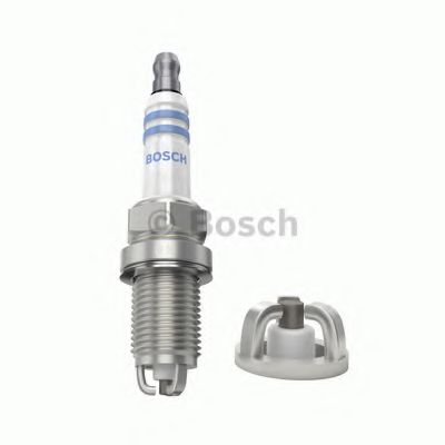 BOSCH 0 242 229 799 Свеча зажигания 