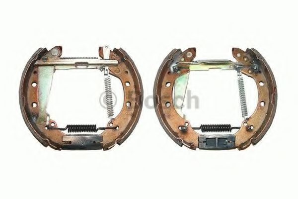 BOSCH 0 204 114 546 Тормозные колодоки для VOLKSWAGEN JETTA II (Фольксваген Жэтта 2) BOSCH 0 204 114 546 Тормозные колодоки для VOLKSWAGEN JETTA II (Фольксваген Жэтта 2)