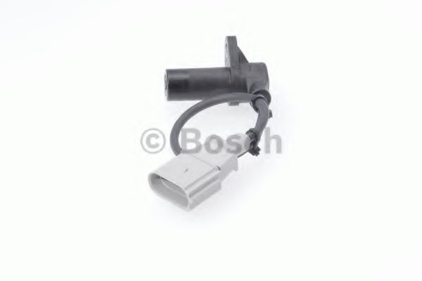 BOSCH 0 261 210 261 Датчик импульсов; Датчик частоты вращения, управление двигателем Автоматическая коробка передач для VOLKSWAGEN (Фольксваген) BOSCH 0 261 210 261 Датчик импульсов; Датчик частоты вращения, управление двигателем Автоматическая коробка передач для VOLKSWAGEN (Фольксваген)