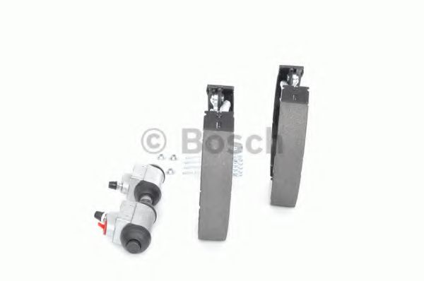 BOSCH 0 204 114 672 Тормозные колодоки задний мост для HYUNDAI EXCEL (Хендай Эxcэл) BOSCH 0 204 114 672 Тормозные колодоки задний мост для HYUNDAI EXCEL (Хендай Эxcэл)