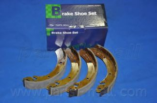 PARTS-MALL PLA-006 Тормозные колодоки для SSANGYONG KYRON (Сан-янг/санянг Кайрон) PARTS-MALL PLA-006 Тормозные колодоки для SSANGYONG KYRON (Сан-янг/санянг Кайрон)